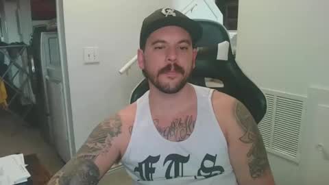 Snapshot of justintym69 chatting on March 7, 10:21 pm justintym69 online show from March 7, 10:21 pm