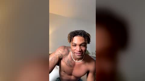 Snapshot of justinxdragun chatting on July 16, 8:31 am justinxdragun online show from July 16, 8:31 am