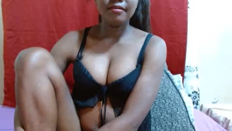 Justlhot online show from December 19, 4:34 am