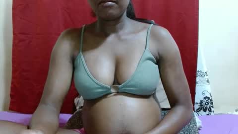 Justlhot online show from January 8, 6:52 am