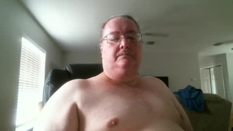 Snapshot of justmedm64 chatting on December 16, 4:05 pm justmedm64 online show from December 16, 4:05 pm