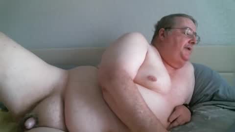 Snapshot of justmedm64 chatting on February 4, 10:02 pm justmedm64 online show from February 4, 10:02 pm