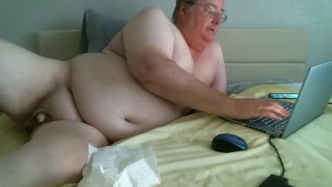 Snapshot of justmedm64 chatting on February 6, 9:49 pm justmedm64 online show from February 6, 9:49 pm