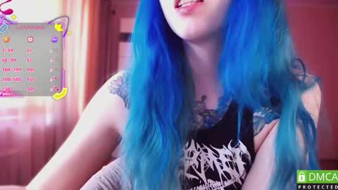 justmeowgirl online show from September 12, 4:01 am