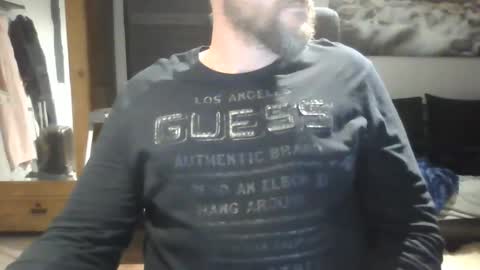 Snapshot of justniceman123 chatting on February 1, 3:28 pm justniceman123 online show from February 1, 3:28 pm