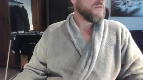 Snapshot of justniceman123 chatting on February 17, 7:04 am justniceman123 online show from February 17, 7:04 am