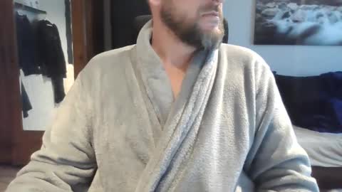 Snapshot of justniceman123 chatting on February 20, 8:17 am justniceman123 online show from February 20, 8:17 am