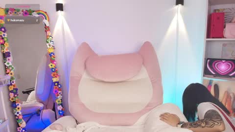 Emy online show from April 1, 3:29 am