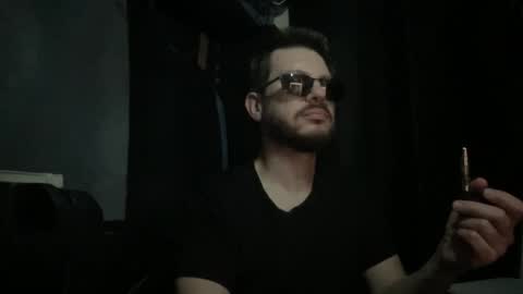 Snapshot of justshutupandwatch chatting on November 19, 8:36 am M. Dean online show from November 19, 8:36 am