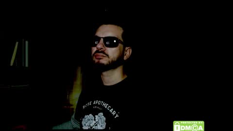 Snapshot of justshutupandwatch chatting on December 14, 10:20 am M. Dean online show from December 14, 10:20 am