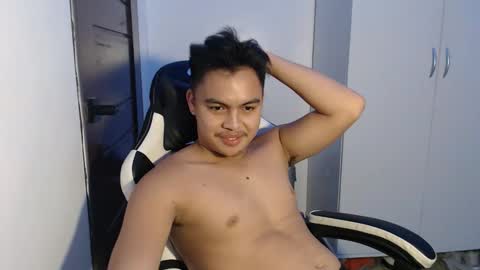 dwayne online show from November 4, 6:51 pm