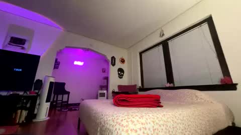 Snapshot of juustchloo chatting on March 31, 2:13 am juustchloo online show from March 31, 2:13 am