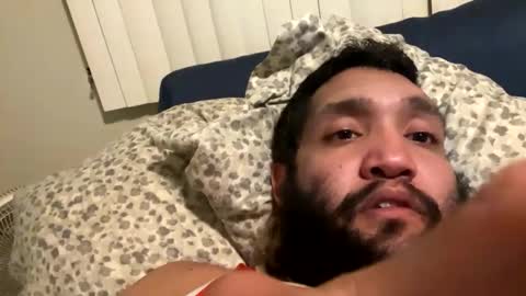 Snapshot of juwan64 chatting on December 3, 3:52 am Juwan2cum online show from December 3, 3:52 am