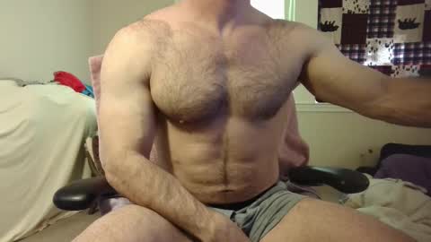 Snapshot of jwolf86 chatting on March 10, 9:51 pm Wolf online show from March 10, 9:51 pm