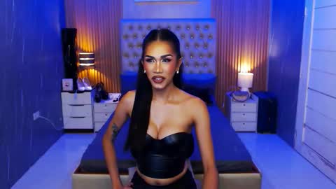 Snapshot of jynxocean chatting on March 25, 3:01 am Jynx online show from March 25, 3:01 am