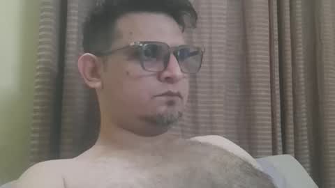 Snapshot of k9cat chatting on January 18, 11:08 pm k9cat online show from January 18, 11:08 pm