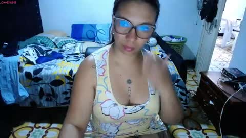 Karla online show from April 16, 6:52 pm