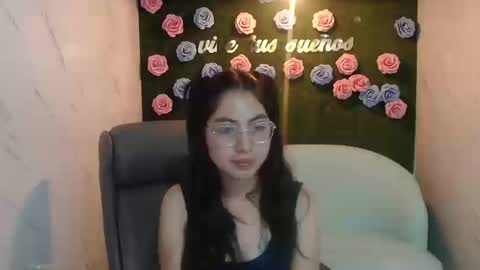 Kaat  online show from September 23, 9:18 pm