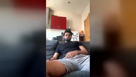 Snapshot of kaboomduh chatting on April 7, 3:34 pm kaboomduh online show from April 7, 3:34 pm