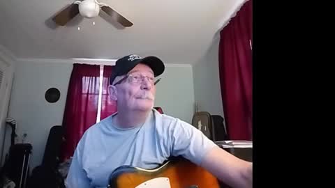 kabriggs136 online show from December 18, 8:59 pm