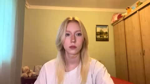 Snapshot of kacicasal chatting on June 12, 12:59 pm Mia 1st day here online show from June 12, 12:59 pm