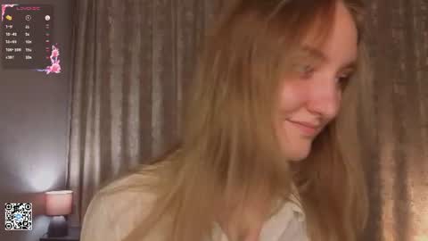 Kate online show from July 18, 3:38 pm