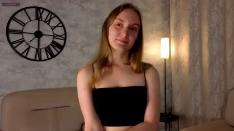 Kate online show from August 1, 7:02 pm
