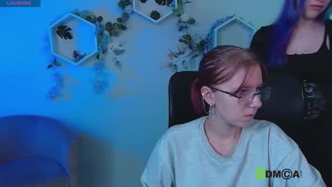 kaela_spell_ online show from June 18, 2:34 am