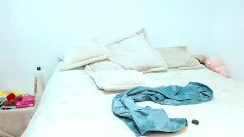 ChloeIndependient model online show from July 28, 9:14 pm