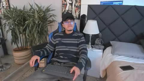 kai_storn online show from March 1, 11:34 am