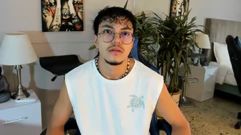 Snapshot of kai_storn chatting on April 25, 11:13 am kai_storn online show from April 25, 11:13 am