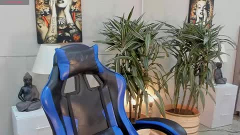 Snapshot of kai_storn chatting on June 3, 2:33 pm kai_storn online show from June 3, 2:33 pm