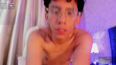 Snapshot of kaiirox chatting on March 10, 3:33 am kai online show from March 10, 3:33 am