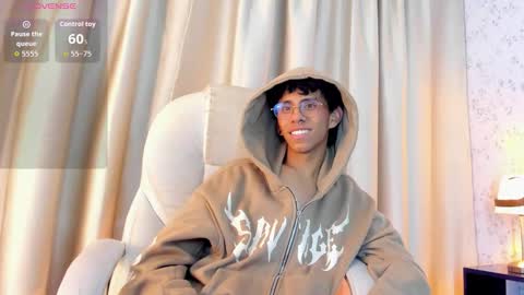 Snapshot of kaiirox chatting on March 21, 8:19 am kai online show from March 21, 8:19 am