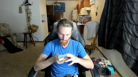 Kaiku77 online show from October 26, 7:20 pm