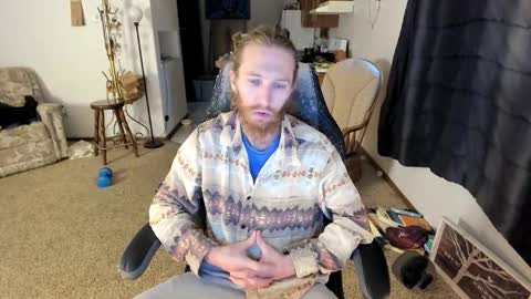 Kaiku77 online show from November 13, 6:18 pm