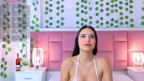 kelly online show from June 15, 11:23 am