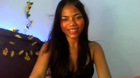 Snapshot of kailyn_ross chatting on June 12, 1:43 pm kailyn_ross online show from June 12, 1:43 pm