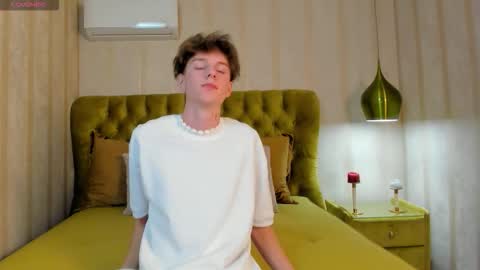 kaimorgan online show from September 28, 1:49 pm