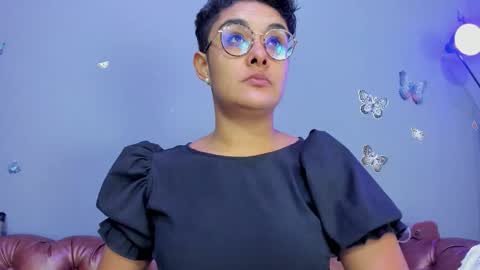 kaira_mosse_ online show from November 30, 11:36 am