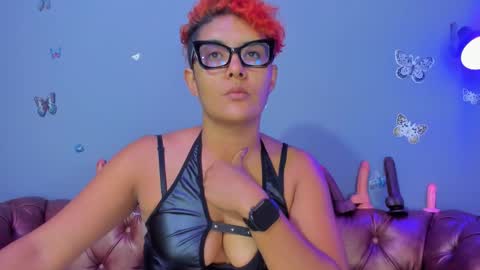 kaira_mosse_ online show from March 22, 11:46 am