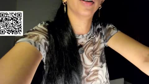 kaiI and sebastian model indepent online show from December 17, 1:44 am