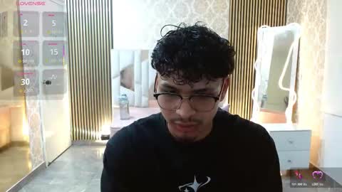 kairo_tay online show from March 20, 11:37 am