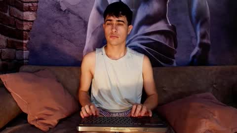 Snapshot of kairoblaaze chatting on November 6, 1:56 pm KairoBlaaze online show from November 6, 1:56 pm