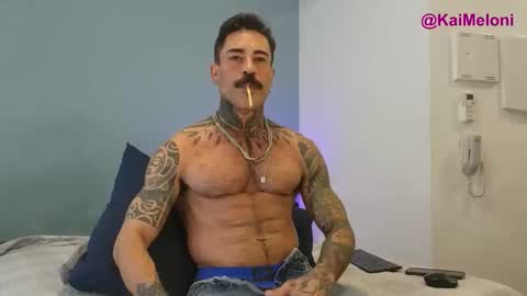 Snapshot of kairos_xx chatting on May 23, 4:44 pm Kairos Meucci online show from May 23, 4:44 pm