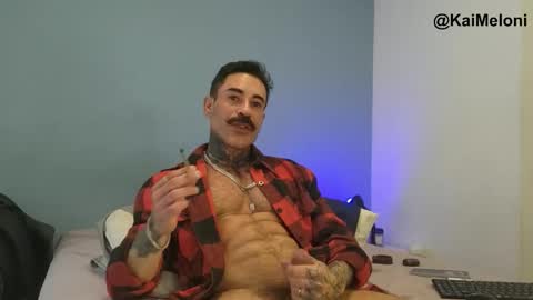 Snapshot of kairos_xx chatting on June 4, 7:31 pm Kairos Meucci online show from June 4, 7:31 pm
