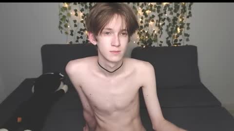 slutkai online show from September 29, 8:02 pm