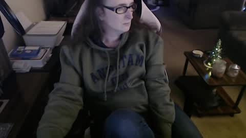 Camprincess331 online show from December 2, 1:14 am