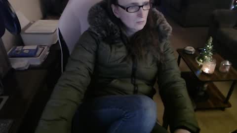 Camprincess331 online show from December 4, 1:36 am