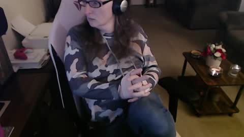 Camprincess331 online show from February 6, 2:16 am